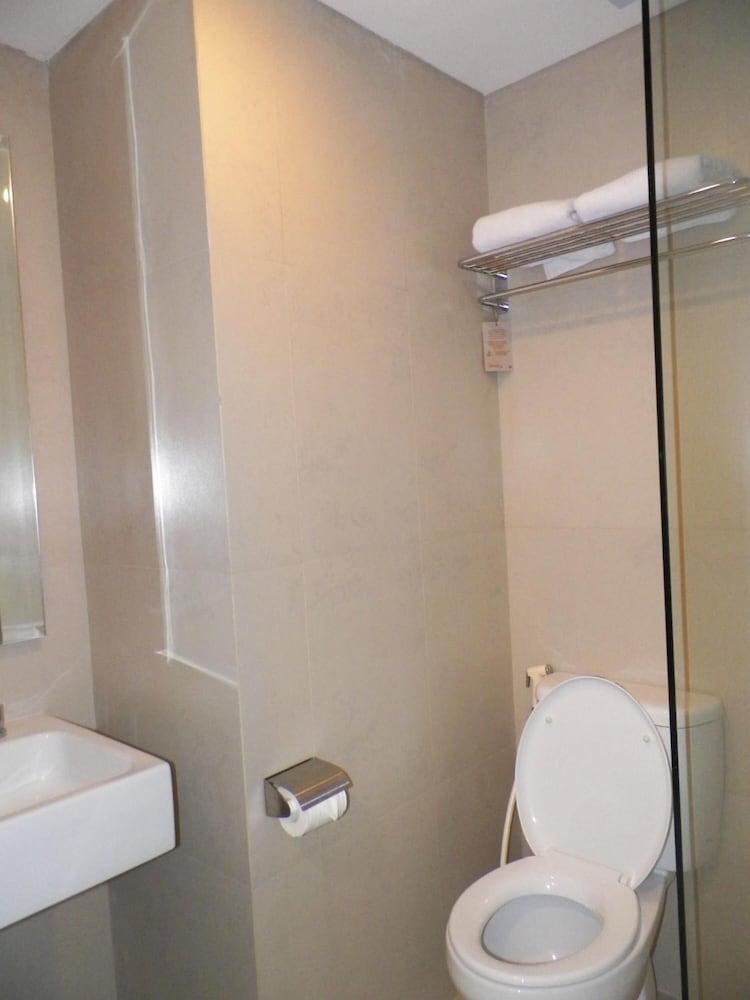 Amaris Hotel Malioboro - Jogja Hotel