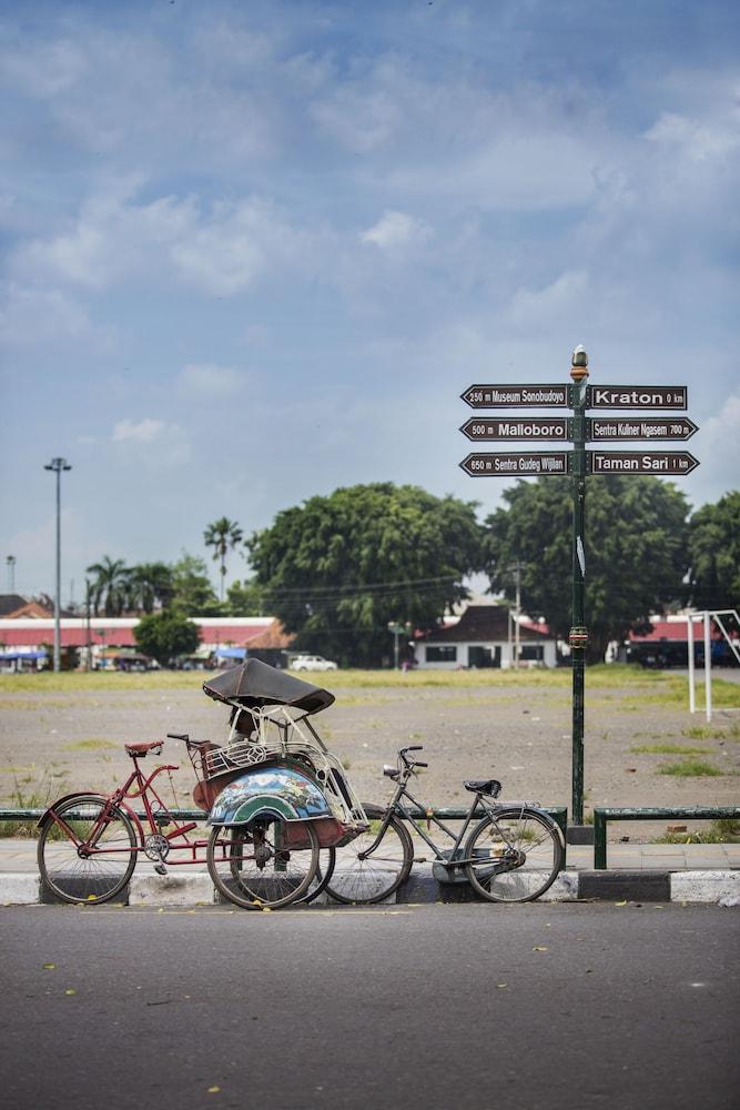 Amaris Hotel Malioboro - Jogja 2* Yogyakarta